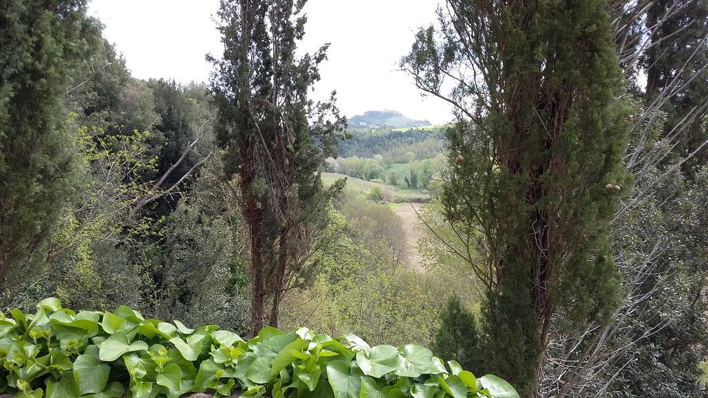 Agriturismo Alle Rose Volterra Buitenkant foto